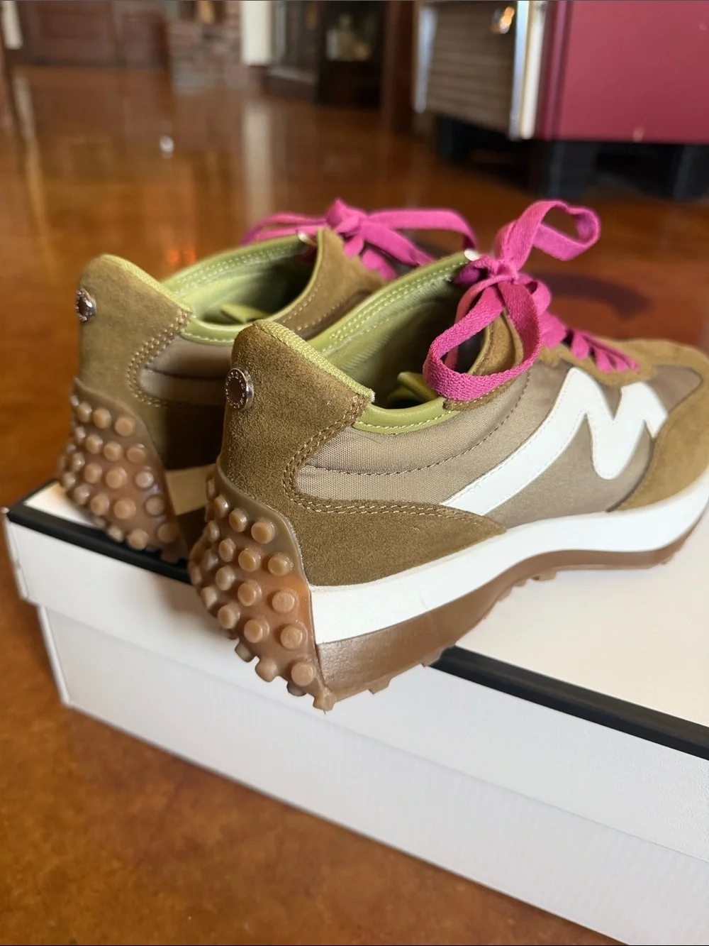 Steve Madden steve madden